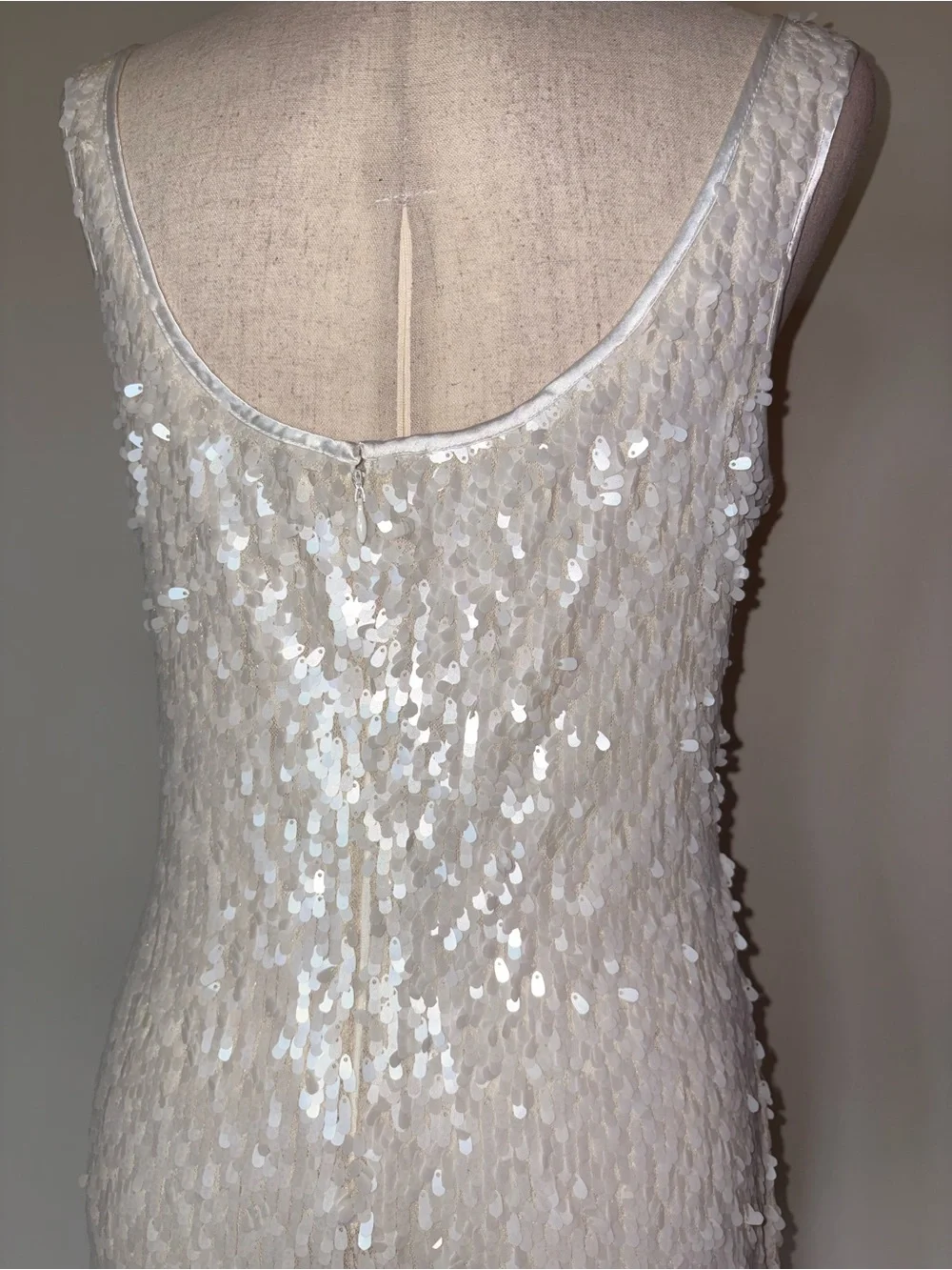 White House Black Market Ivory Sequin Scoop Neck Tank Dress Size 10 - Picture 5 of 8